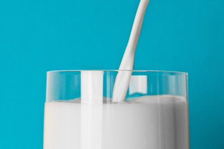 Was machen Milchprodukte mit deiner Haut?