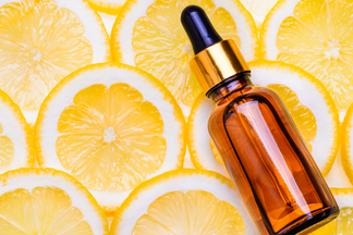 Was macht Vitamin C mit der Haut?